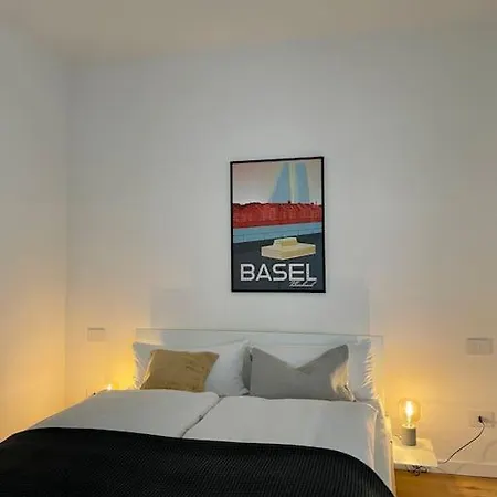 Apartment Casa Caterina Moderne Mit Berg Und Seesicht Gera Lario