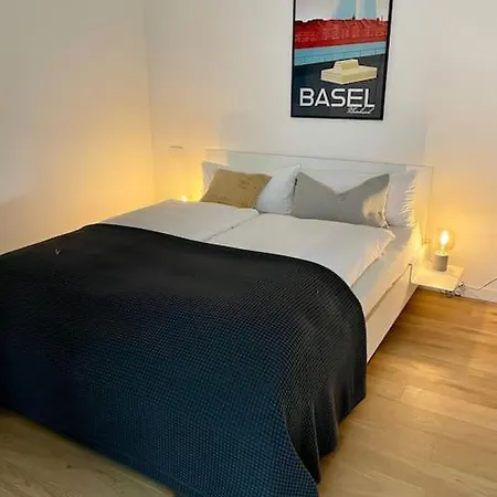 Casa Caterina Moderne Mit Berg Und Seesicht Gera Lario