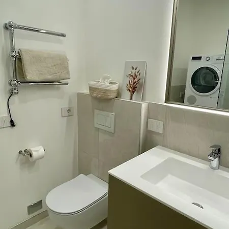 Casa Caterina Moderne Mit Berg Und Seesicht * Gera Lario